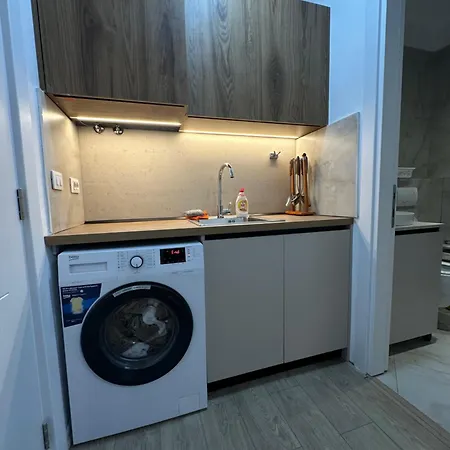 Apartment Luxury Next To Us Embassy Tirana